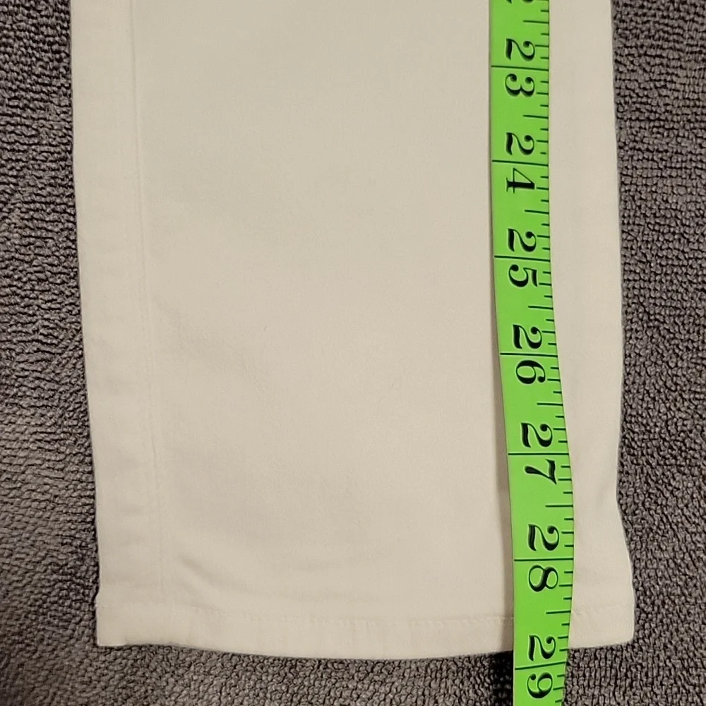 Frame Denim, "Le High Skinny" White Jeans - Picture 6 of 17